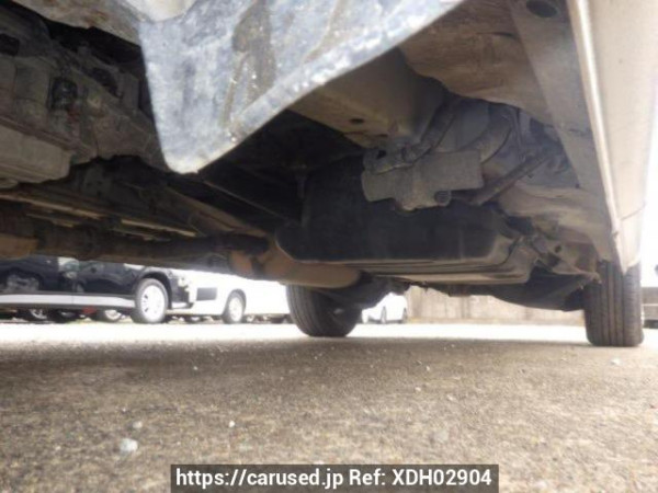 Used 2002 AT toyota regius-wagon RCH41W Image[35]