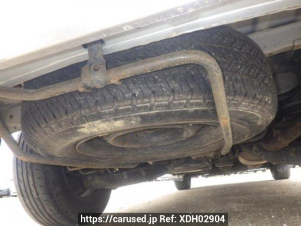 Used 2002 AT toyota regius-wagon RCH41W Image[36]
