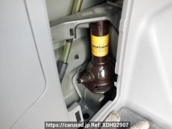 Used 2004 AT toyota hilux-surf RZN215W Image[39]