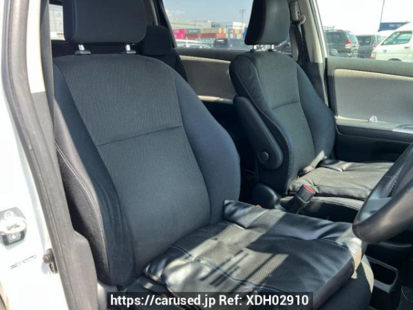 Used 2011 AT toyota wish ZGE20W Image[13]