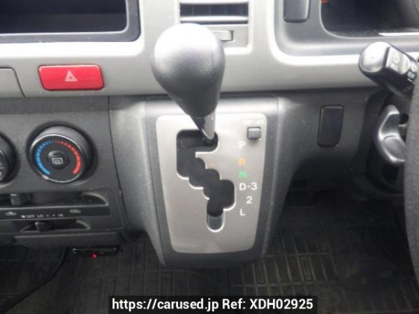 Used 2005 AT toyota hiace-van KDH200K Image[22]