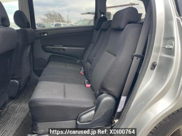 Used 2004 AT toyota wish ZNE10G Image[16]