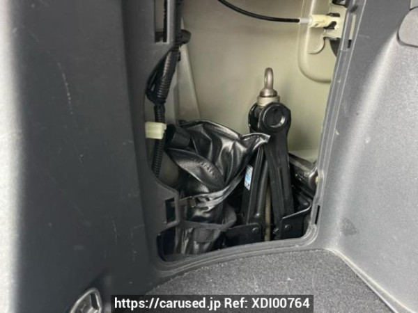 Used 2004 AT toyota wish ZNE10G Image[46]