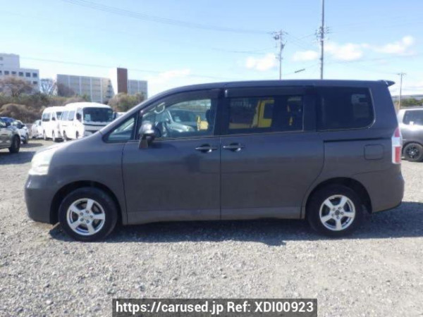Used 2008 AT toyota noah ZRR70G Image[3]