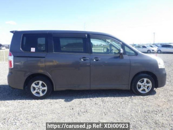 Used 2008 AT toyota noah ZRR70G Image[7]
