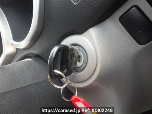 Used 2004 AT toyota hilux-surf RZN215W Image[23]