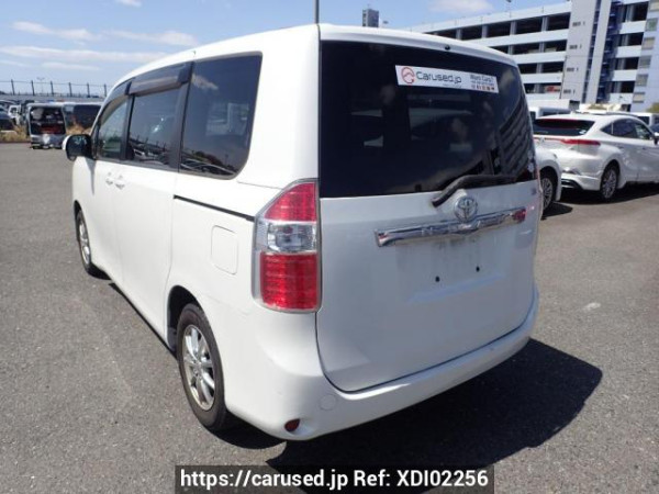 Used 2009 AT toyota noah ZRR70G Image[3]