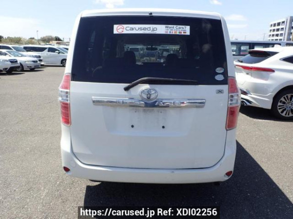 Used 2009 AT toyota noah ZRR70G Image[4]