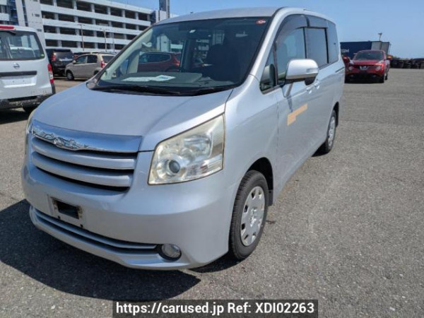 Used 2008 AT toyota noah ZRR70G Image[2]