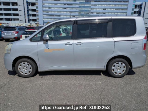 Used 2008 AT toyota noah ZRR70G Image[3]
