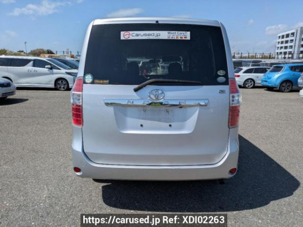 Used 2008 AT toyota noah ZRR70G Image[5]