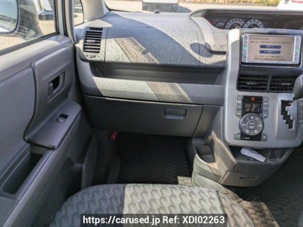 Used 2008 AT toyota noah ZRR70G Image[16]