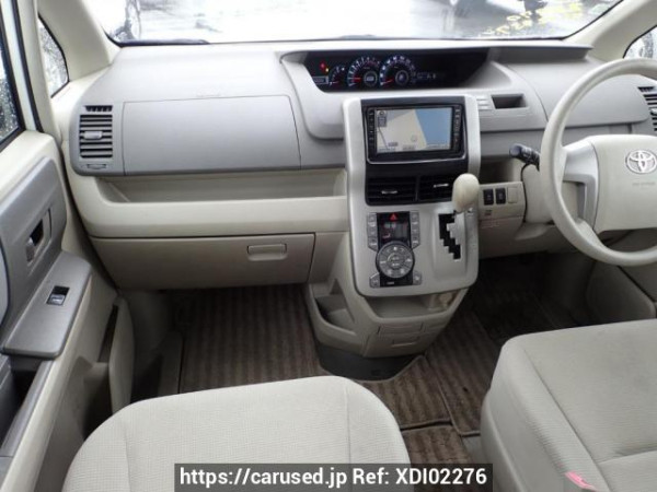Used 2009 AT toyota noah ZRR70G Image[15]