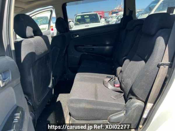 Used 2004 AT toyota wish ZNE10G Image[16]