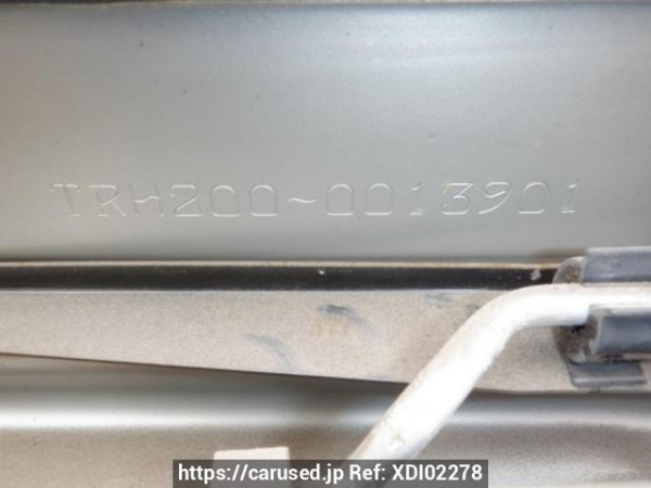 Used 2005 AT toyota hiace-van TRH200K Image[11]