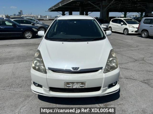 Used 2005 AT toyota wish ZNE10G Image[1]