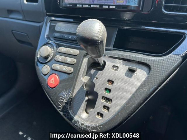 Used 2005 AT toyota wish ZNE10G Image[26]