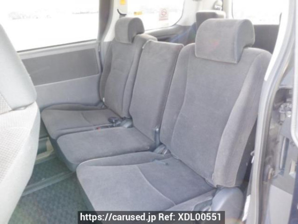 Used 2007 AT toyota noah ZRR70G Image[15]