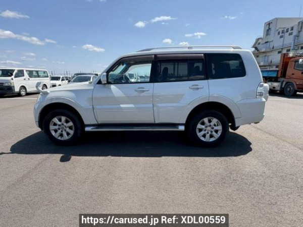 Used 2010 AT mitsubishi pajero V93W Image[3]
