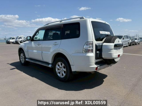 Used 2010 AT mitsubishi pajero V93W Image[4]