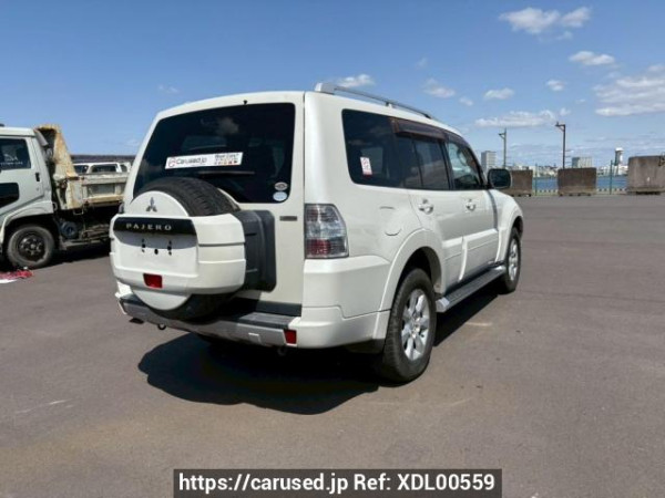 Used 2010 AT mitsubishi pajero V93W Image[6]