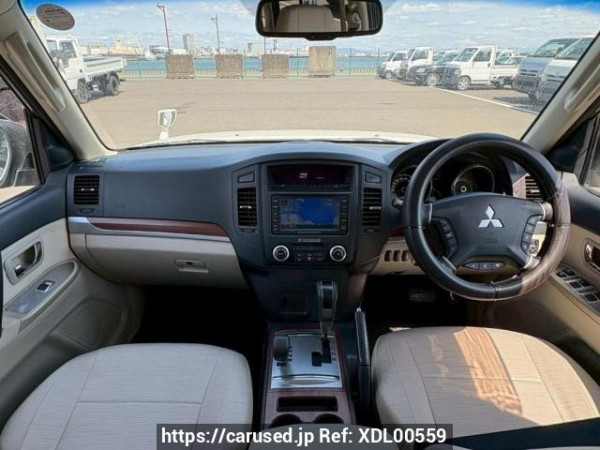 Used 2010 AT mitsubishi pajero V93W Image[18]