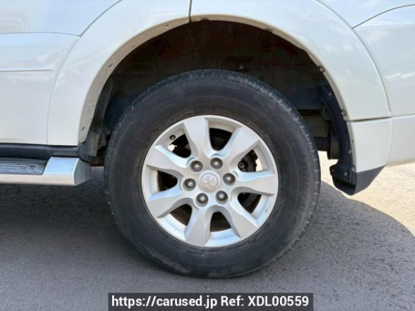 Used 2010 AT mitsubishi pajero V93W Image[32]