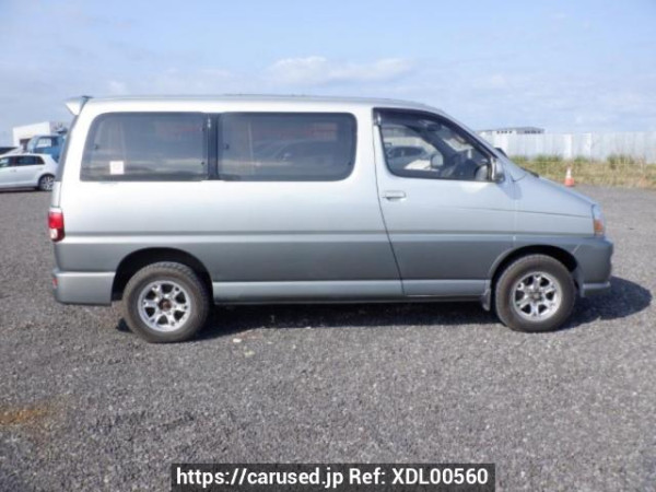 Used 2001 AT toyota regius-wagon RCH47W Image[7]