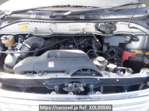 Used 2001 AT toyota regius-wagon RCH47W Image[9]