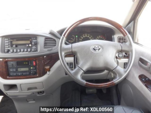 Used 2001 AT toyota regius-wagon RCH47W Image[18]