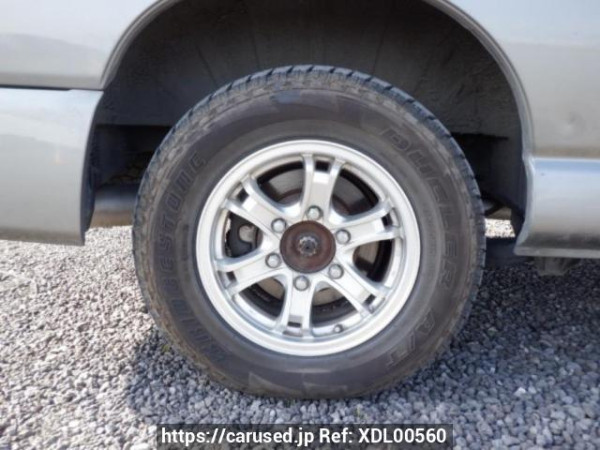 Used 2001 AT toyota regius-wagon RCH47W Image[27]