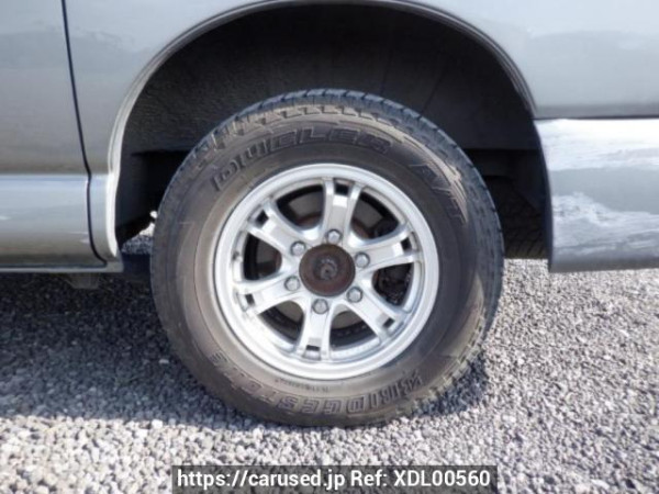 Used 2001 AT toyota regius-wagon RCH47W Image[28]