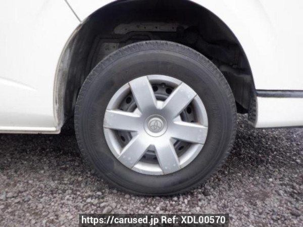 Used 2005 AT toyota hiace-van KDH205K Image[31]
