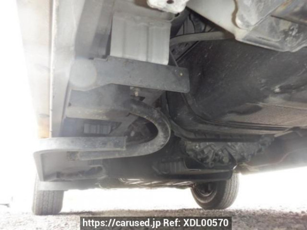 Used 2005 AT toyota hiace-van KDH205K Image[40]