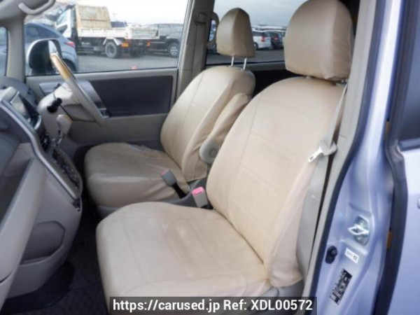 Used 2010 AT toyota noah ZRR70W Image[13]