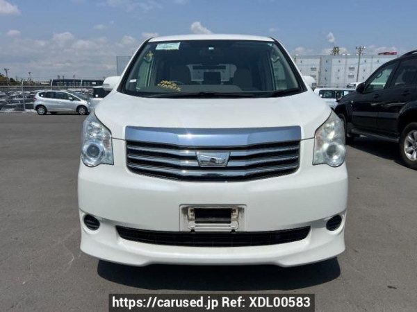 Used 2012 AT toyota noah ZRR70G Image[1]