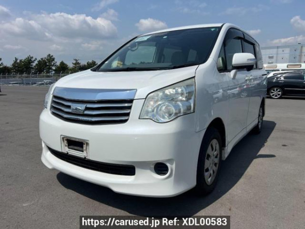 Used 2012 AT toyota noah ZRR70G Image[2]