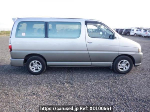 Used 2000 AT toyota regius-wagon RCH41W Image[7]