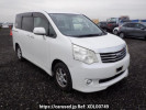 Toyota Noah ZRR70G