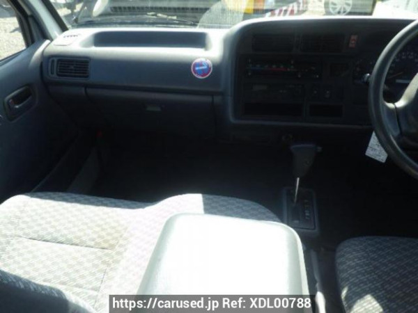 Used 2002 AT toyota hiace-commuter RZH125B Image[18]