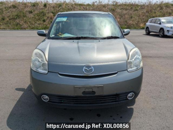 Used2004 AT Mazda Verisa DC5WImage[1]