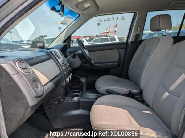 Used 2004 AT mazda verisa DC5W Image[11]