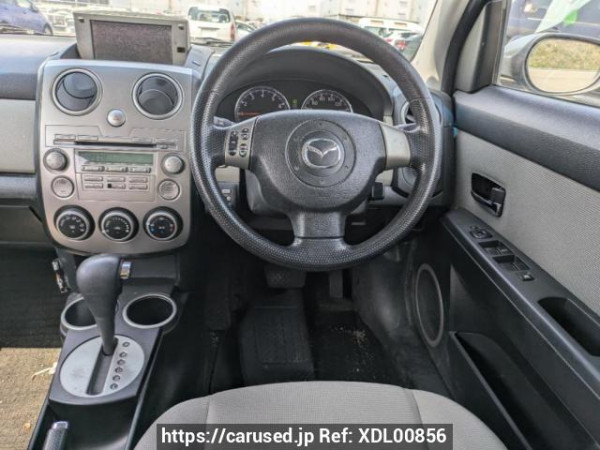 Used 2004 AT mazda verisa DC5W Image[17]