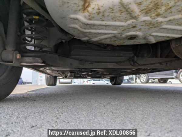 Used 2004 AT mazda verisa DC5W Image[33]