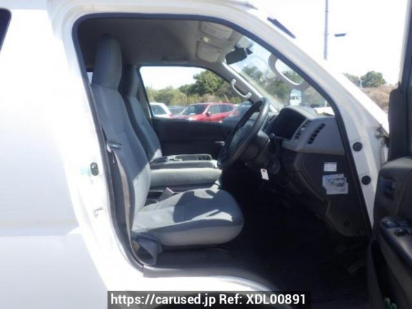 Used 2007 AT toyota regiusace-van TRH200K Image[11]