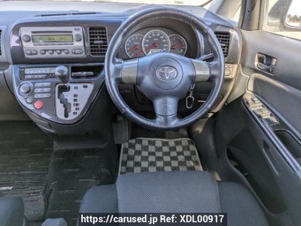 Used 2004 AT toyota wish ZNE10G Image[19]