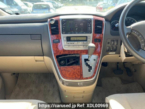 Used 2004 AT toyota alphard ANH10W Image[28]