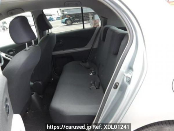 Used 2010 AT toyota vitz SCP90 Image[12]