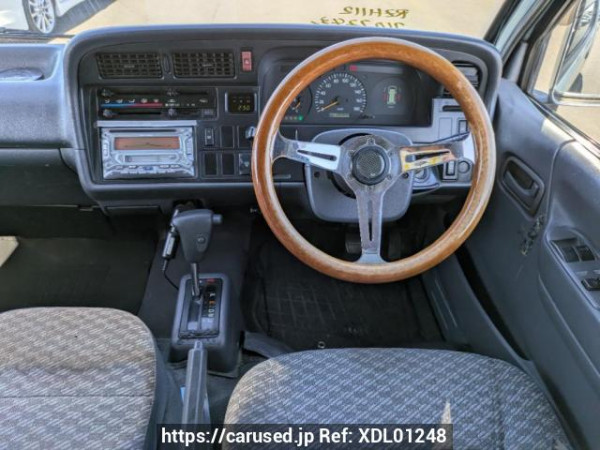 Used 2002 AT toyota hiace-van RZH112V Image[17]