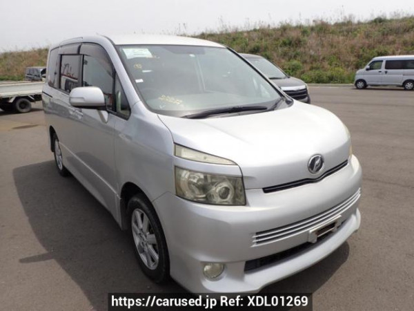 Used2008 AT Toyota Voxy ZRR70GImage[0]